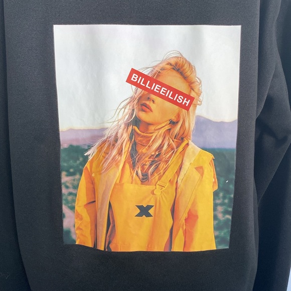 Billie Eilish Black Hoodie Pullover Jacket Juniors Size XL LIKE NEW - Picture 10 of 16